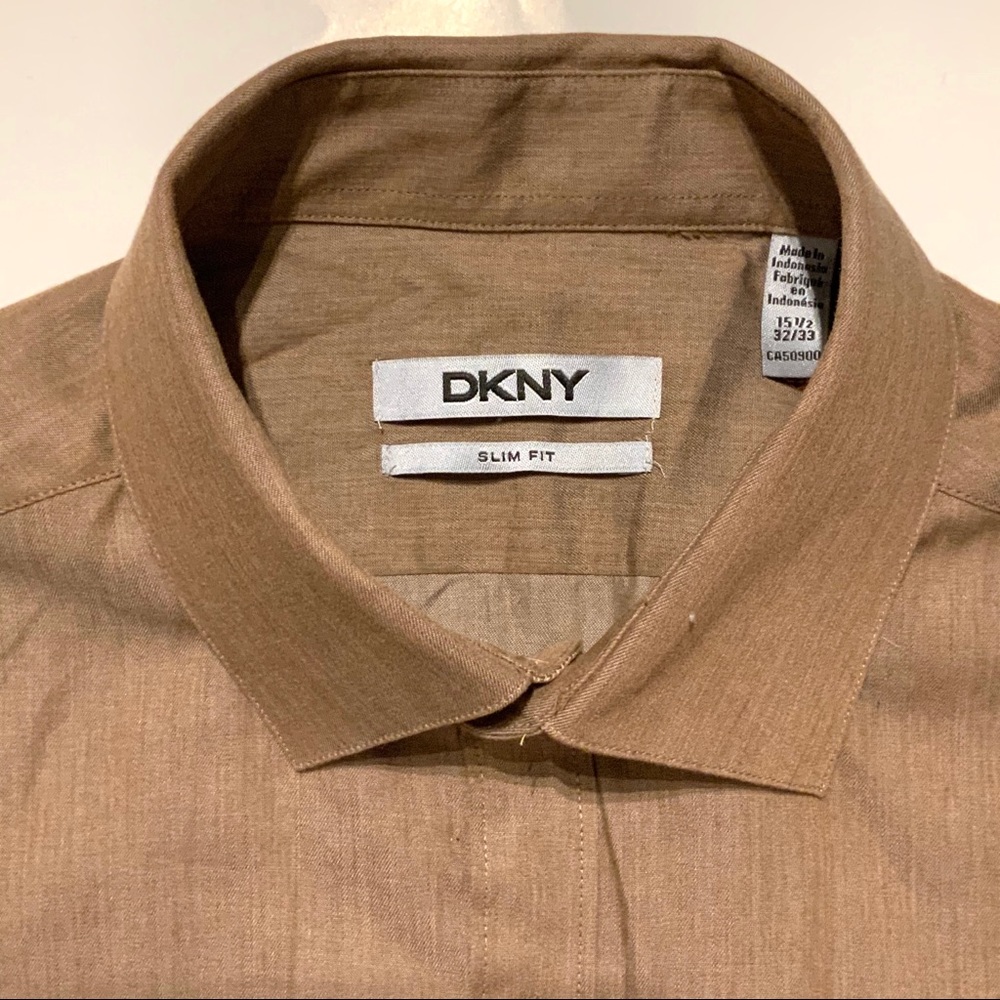NWT DKNY Men’s Button Down Shirt
